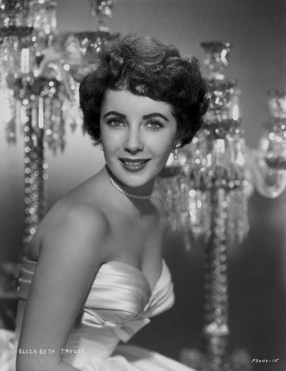 Young Elizabeth Taylor photographed by Whitey Schafer