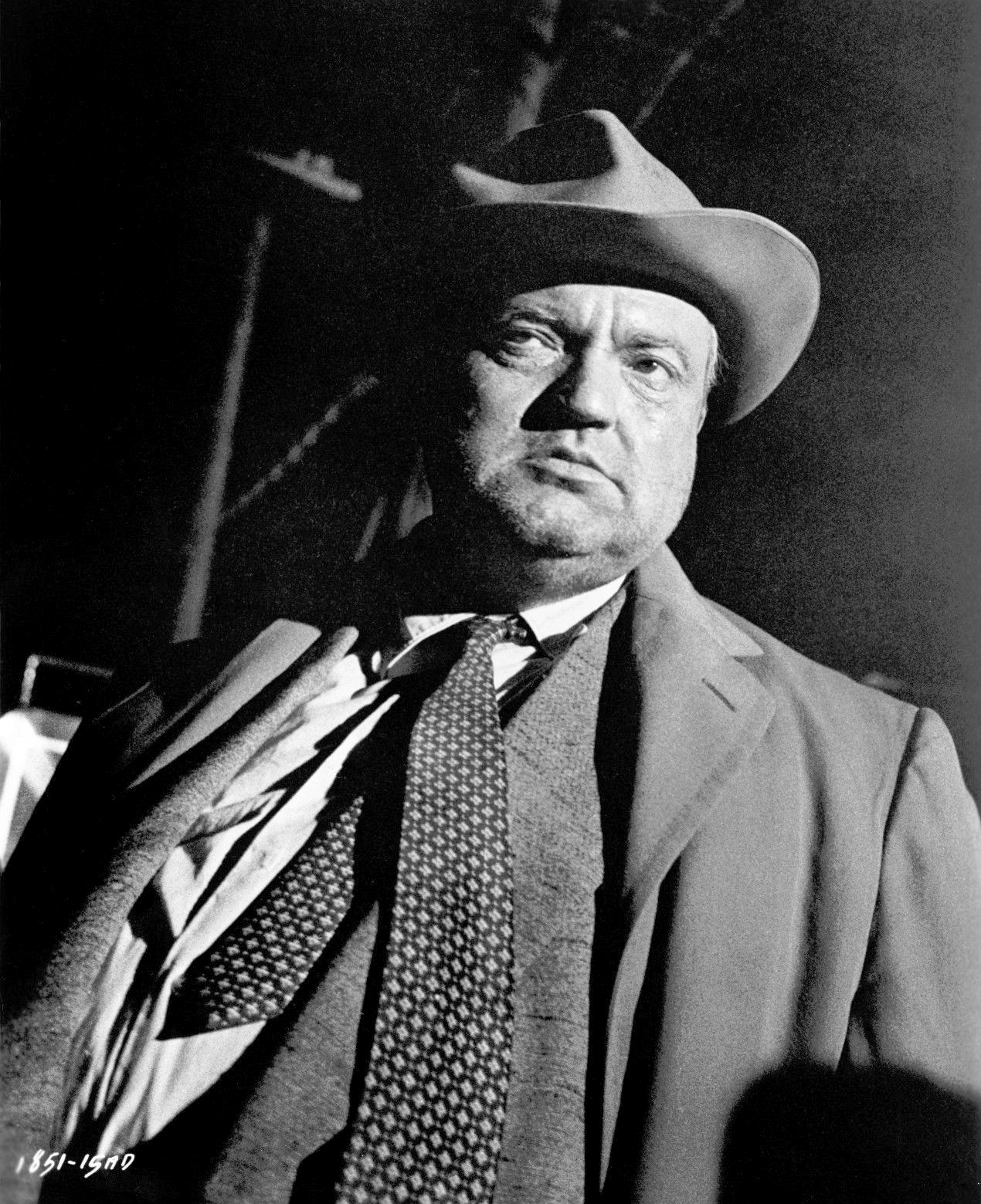 Orson Welles in hat and heavy makeup as Hank Quinlan in Touch of Evil.